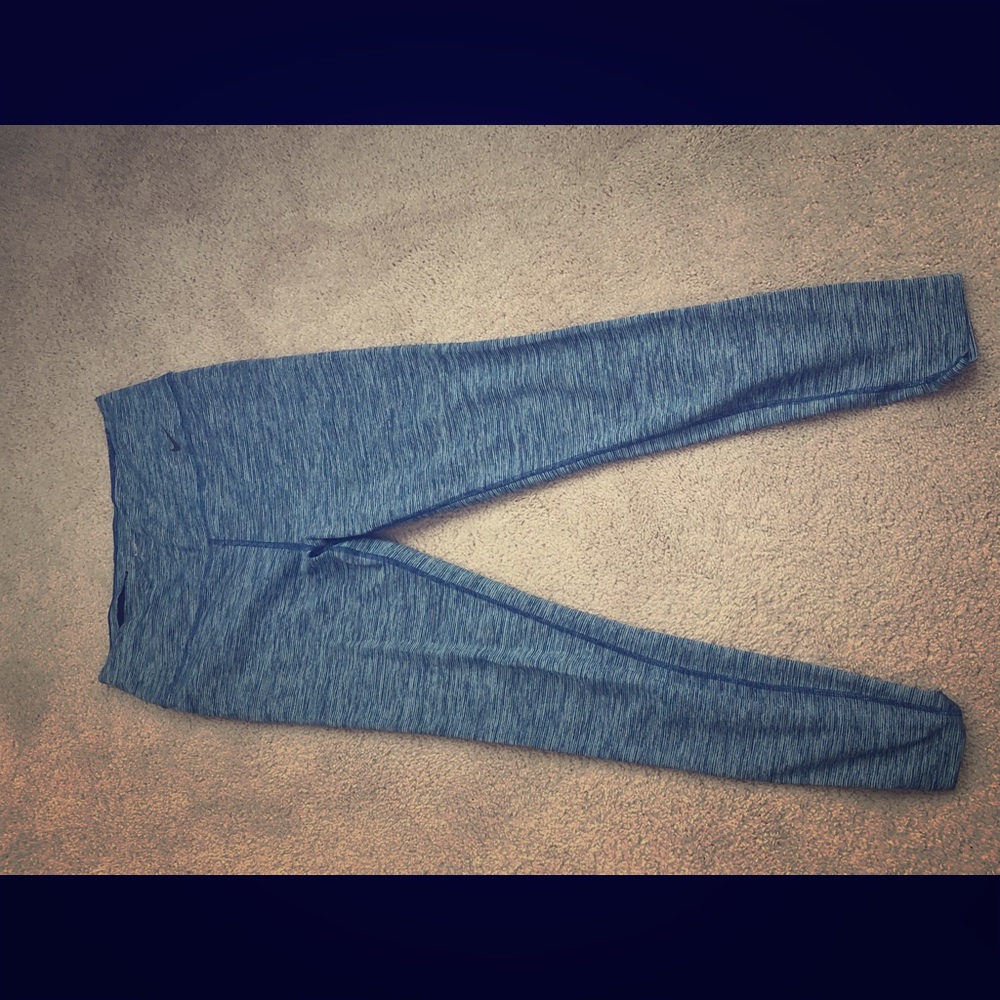 Nike workout leggings